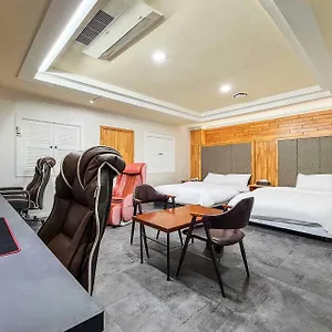 Hotel Carlton Juan Spacious Renovated Free Wifi, Incheon