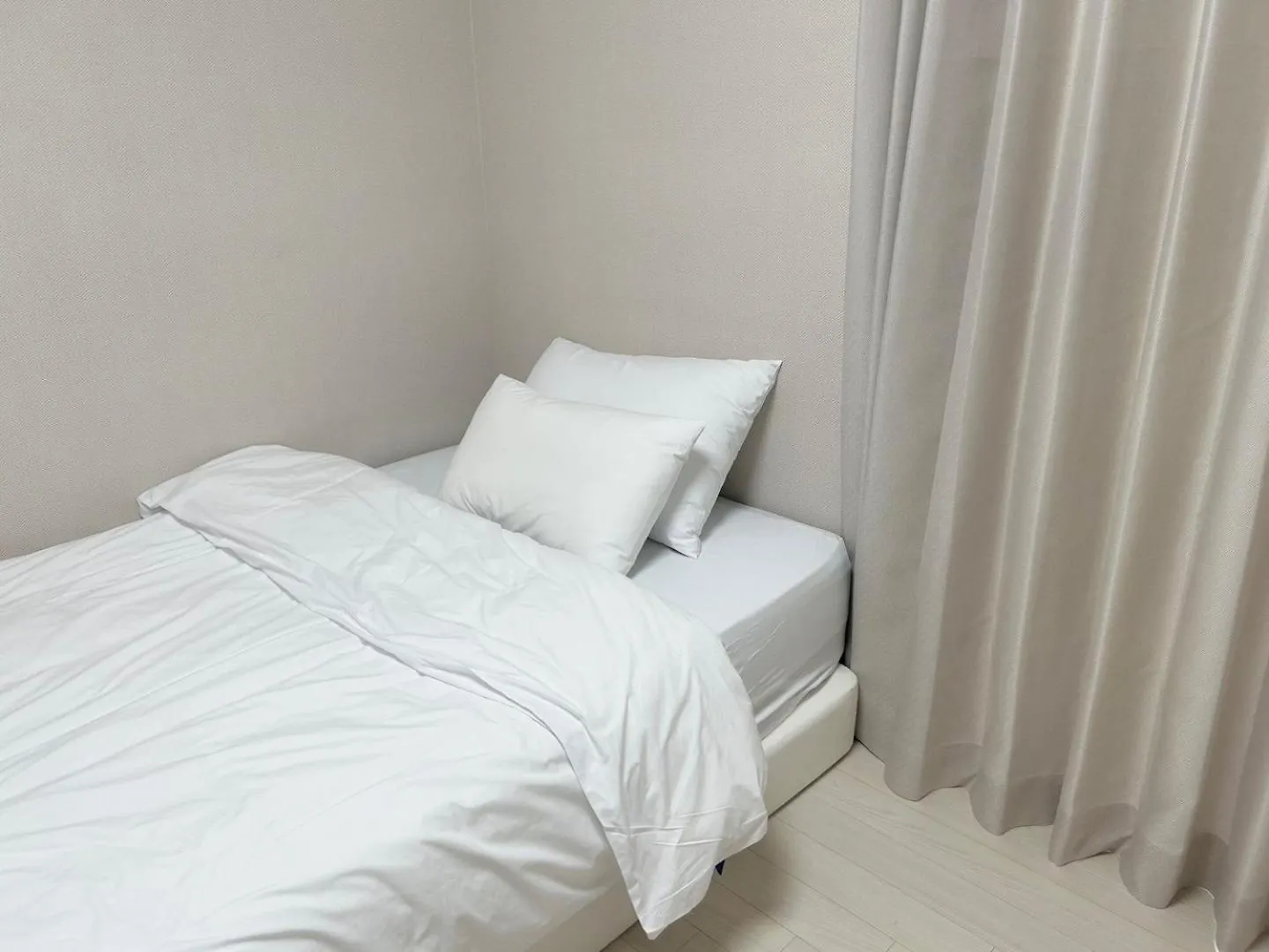 Landmark Stay In Songdo Incheon 3*,